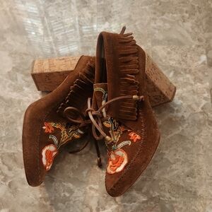 Tory Burch Huntington Brown Suede Embroidered Heeled Ankle Booties